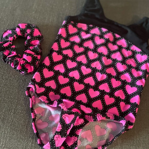 Adorable Girls Gymnastics Suit SZ. 3/4 🤸🏽 - Picture 3 of 4